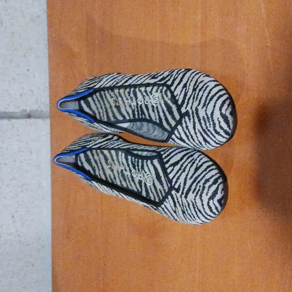 Rothy's Zebra Print Pointy Ballet Flats Womens Size 9 (B4)